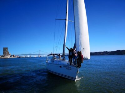 1 Hour Private - Lisbon: Sailing Tour With Wine and History - Getting Set at Doca de Santo Amaro (Right Under 25 de Abril Bridge)