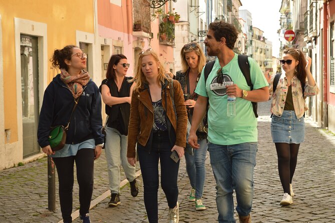 2-hour city tour of Lisbon's highlights - Miradouro de Santa Catarina: the Tejo, Christ statue, and the bridge in one glance