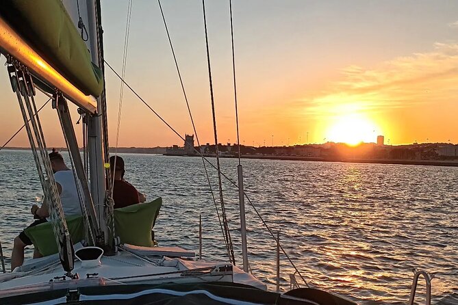 2-Hour Lisbon Sunset Sailing Tour - What You’ll See: Torre de Belém, Cristo Rei, and Downtown from the Tagus