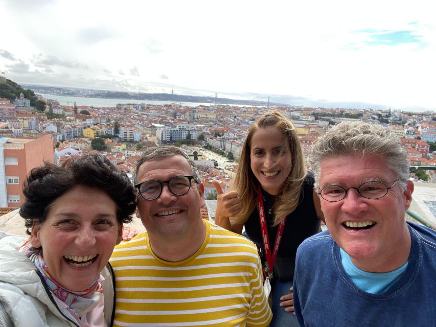2-hour tour around Lisbon - Meeting Point and Pickup: Start Easy, Not Confusing