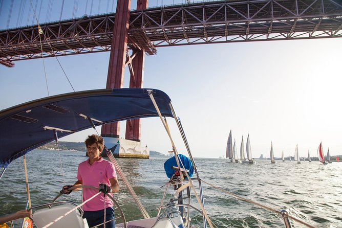 2,5h Lisbon Sunset Sail with Drinks and Snacks - What you actually get for the price (and why it feels fair)