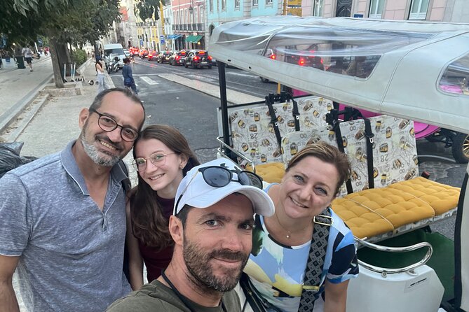 2h Tour | Explore Lisbon’s Hills & Viewpoints - São Pedro de Alcântara and Largo do Carmo: the last lookouts
