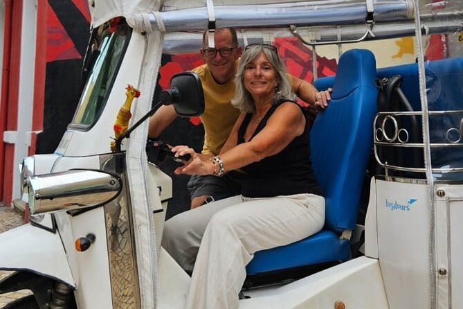2H Tuk Tuk Tour Central Lisbon - Electric Tuk-Tuk Comfort on Lisbon’s Real Streets