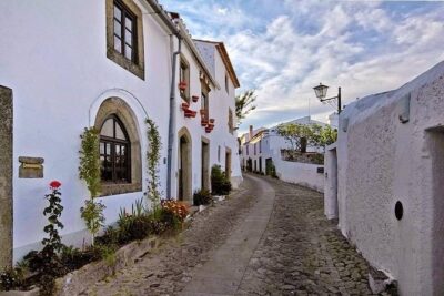3 Days Private Tour In the Algarve from Lisbon - Cork craft and Monsaraz walls: slow medieval views with a hands-on twist