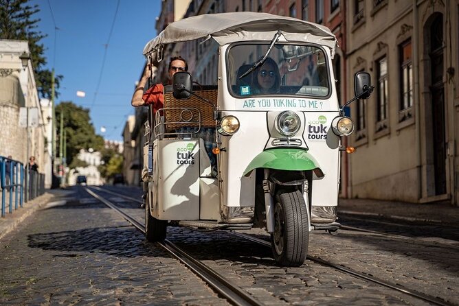 3 Hours Private Lisbon Food Tuk Tour - Graça area stop (Igreja & Convento da Graça, 30 minutes)