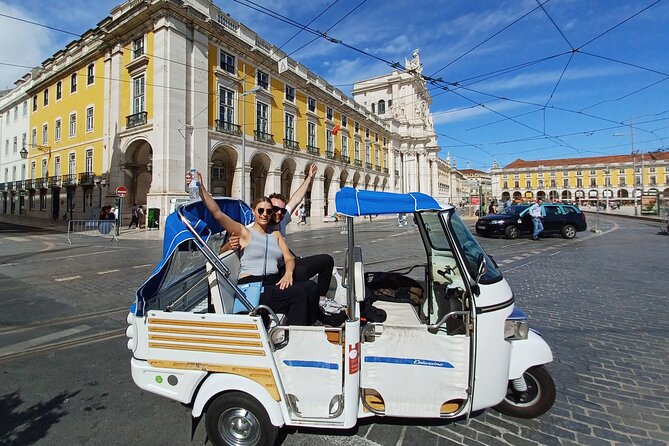 3 Hours Private Tour of Lisbon's Historic Center by Tuk Tuk - Miradouros With a Purpose: Santa Luzia, Portas do Sol, and Photo-Proof Views