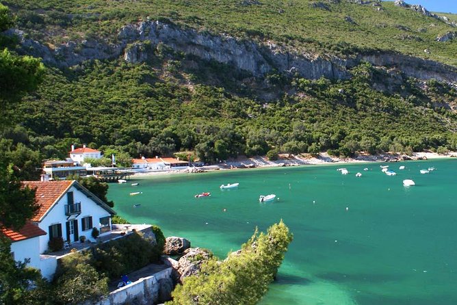 3-Night Private Tour of Lisbon, Sintra, Cascais, Estoril, Sesimbra and Arrábida - Comfort, Walking, and Weather Reality Checks