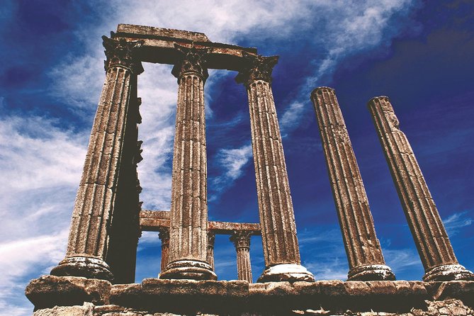 4-Day South Portugal Tour from Lisbon: Lagos, Algarve Coast, Sagres, Évora, Beja and Setúbal - A 4-day South Portugal hit list, starting in Lisbon