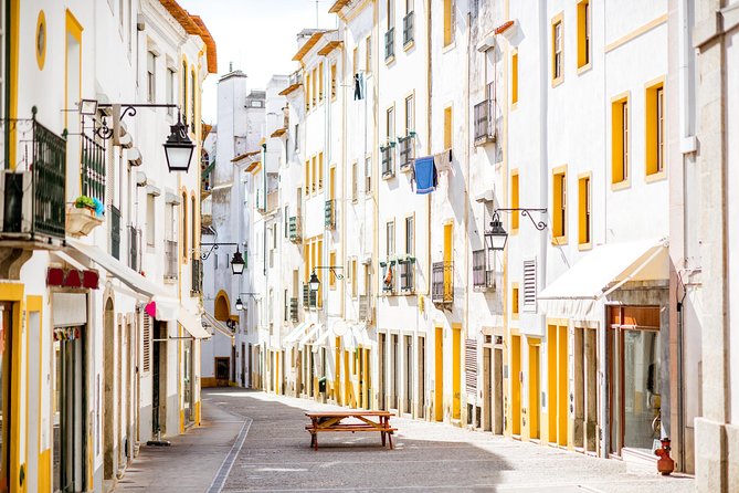4-Day South Portugal Tour from Lisbon: Lagos, Algarve Coast, Sagres, Évora, Beja and Setúbal - Hotels, breakfasts, and what’s not included (so you plan dinner without stress)