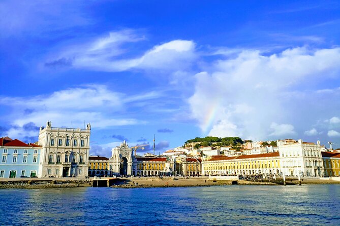 4h Exclusive Sail in Lisbon: Your Private Escape - The river icons: 25th of April Bridge and Cristo Rei across the water