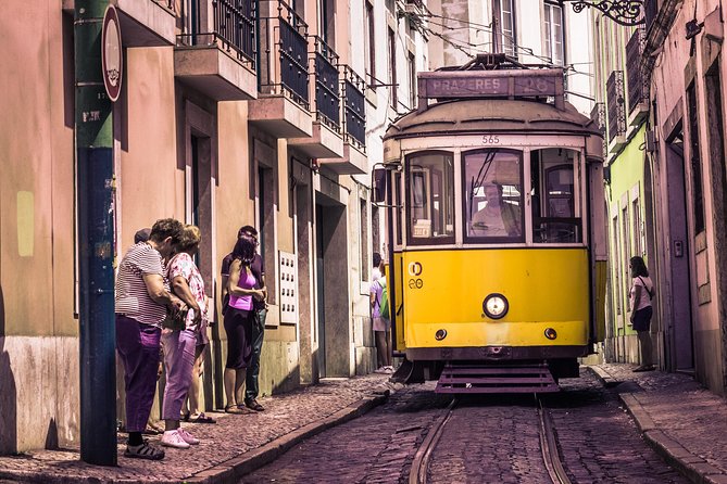 Alfama Photo Walk – Lisbon Photography Experience Led by a Local - Stop 4: Igreja de São Miguel square—classic frames with everyday Lisbon