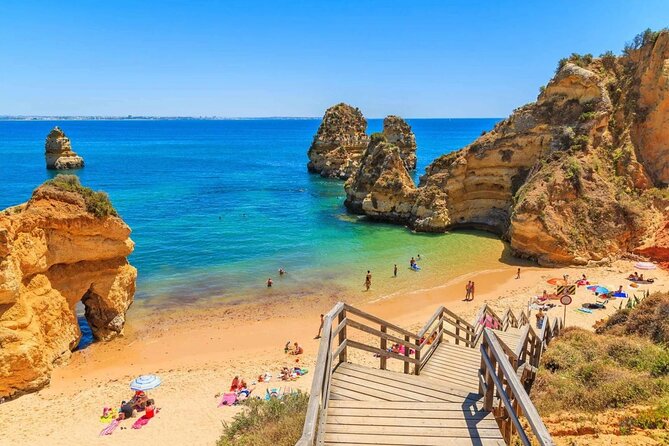 Algarve, Benagil Caves and Carvoeiro Private Tour From Lisbon - The optional boat cruise to Benagil Cave: when it’s worth paying extra