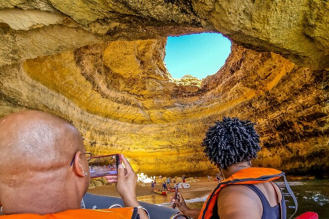 Algarve Private Tour from Lisbon with Benagil Caves Boat Trip - The Drive: Early Start, Comfort Upgrade, Realistic Time