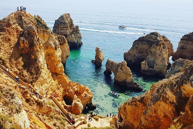 Algarve Private Tour from Lisbon with Boat Ride - Stop 1: Lisbon Time Before the Algarvian Coast