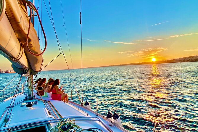 Amazing Tour on Sailing Boat - Entering The Bom Sucesso Marina Zone (Start Point Details)