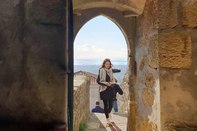Arrábida, Palmela & Sesimbra–Wine, Tiles & Cristo Rei Experience - Praia da California: beach time with an easy lunch option