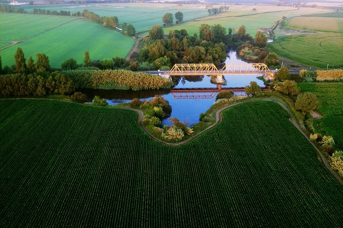Balloon Ride with Complimentary Drink from Coruche - Who should book this Coruche balloon ride