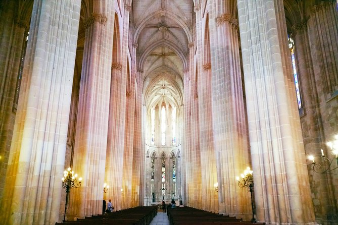 Batalha, Alcobaça, Óbidos, Fátima & Nazaré Private Tour - Pickup, Timing, and Luggage: Small Details That Change the Day