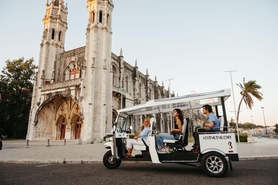 Belém: Private City Tour by Eco Tuk Tuk - Meeting point on Travessa do Carvalho: where to stand and what to expect