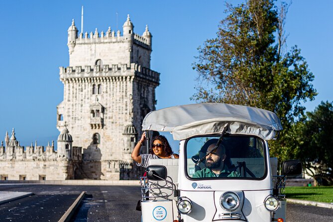 Belém Private Tuktuk Tour - Getting started at Hard Rock Café in Avenida da Liberdade