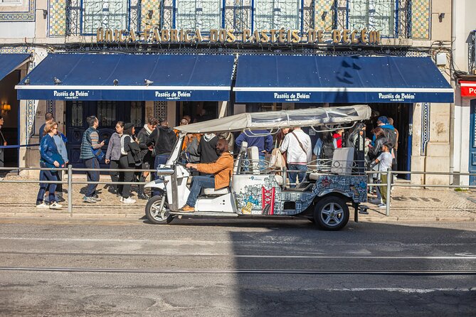 Belém Private Tuktuk Tour - Urban art and the President’s residence: quick stops with local flavor