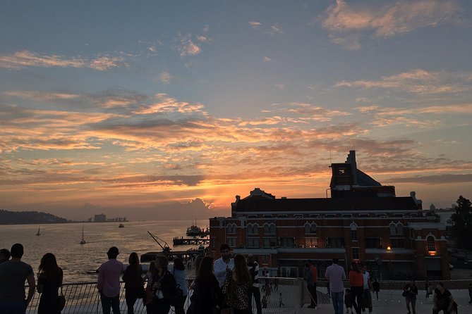 Belem Tour by Tuk Tuk from Lisbon - Your route: from Ponte 25 de Abril to Torre de Belém photo moments