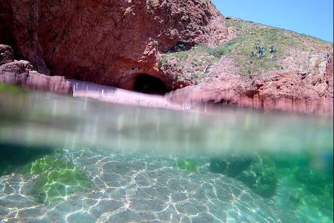 Berlengas Island Catamaran Tour + Snorkeling - Snorkeling with mask and fins: how to plan your sea time