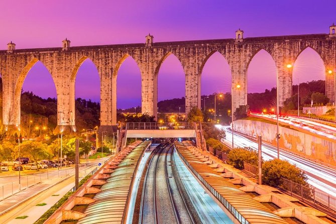 Best of Lisbon City Highlights Private Tour - Lisbon Cathedral Area: Multiple Stops for the Same View of Faith