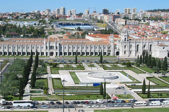 Best of Lisbon Full Day Private Tour - Parque das Nações and Oceanário: modern Lisbon after the old streets