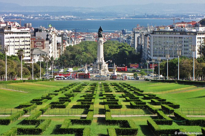 Best of Lisbon Small-Group Tour - Portas do Sol viewpoint and the Chiado/Bairro Alto feel
