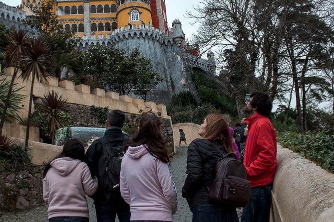 Best of Sintra and Cascais Private Full Day Tour - Cascais bay and streets: the sea-town counterbalance