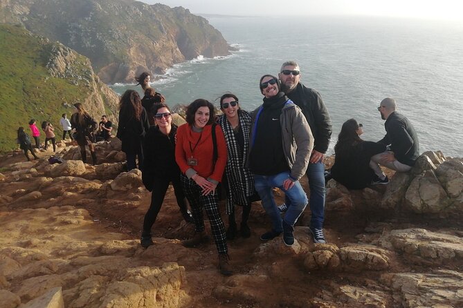 Best Sintra day trip : Pena Palace, Regaleira, Clifs & Ocean - Historic Centro de Sintra: pastries, viewpoints, and a break that doesn’t feel wasted