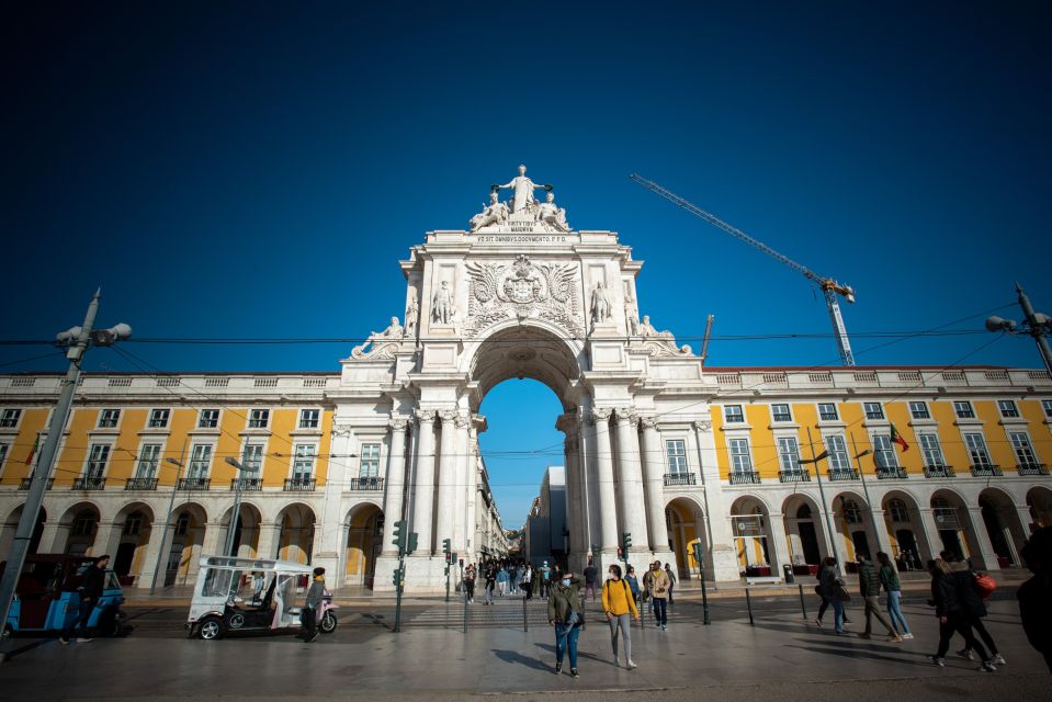 Burguês: Lisbon City Center Private Tuk Tuk Tour - Rua da Bica, Adamastor viewpoint, and the Tejo estuary moment