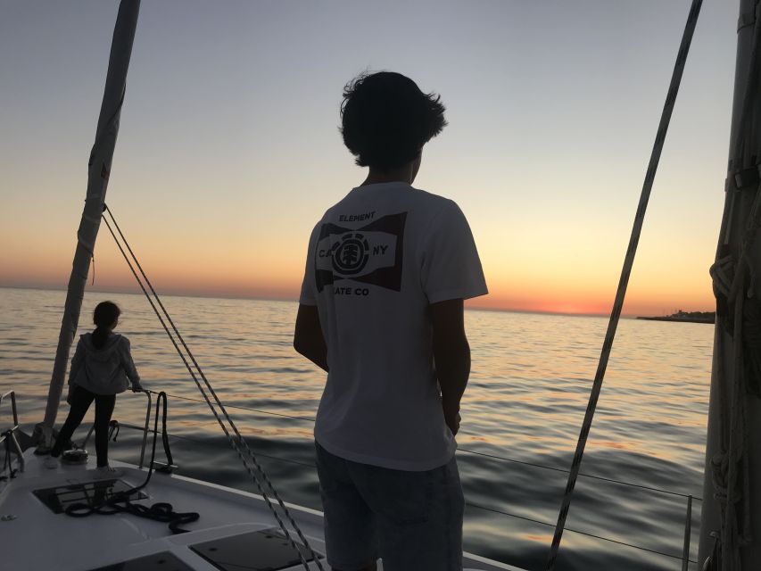 Cascais: 2-Hour Sunset Cruise - What happens during the 2-hour sunset cruise (and why the timing matters)