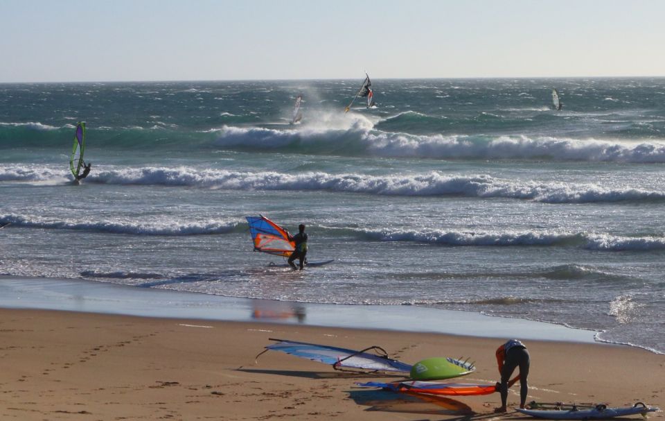 Cascais: City, Cabo da Roca, and Sintra Tuk-Tuk Tour - Praia do Guincho: kitesurfing country with serious wind