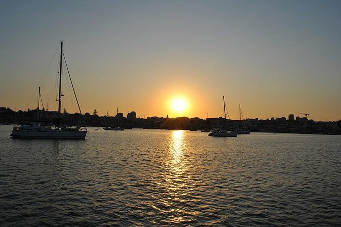 Cascais Private Luxury Sunset 2h Cruise with a drink - Your welcome drink and the crew’s calm, friendly style