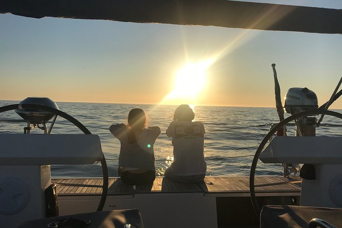 Cascais Private Luxury Sunset 2h Cruise with a drink - Luxury value: what $632.51 per group really buys you