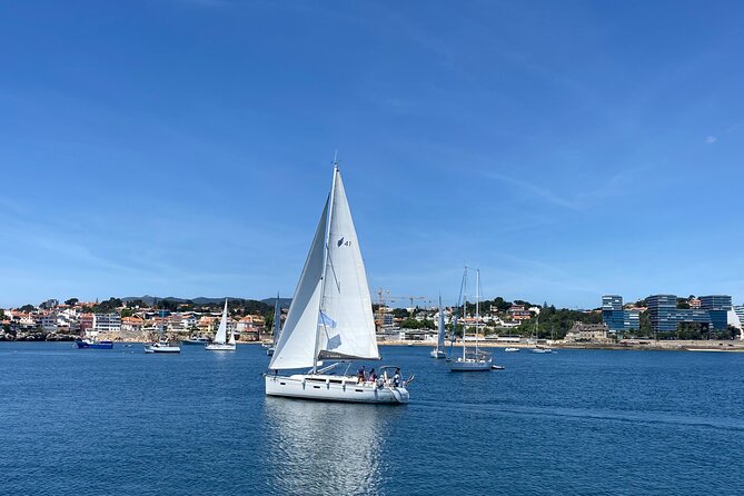 Cascais Romantic Luxury Private 2h Cruise with sparkling wine - Morning vs afternoon: picking the mood on purpose