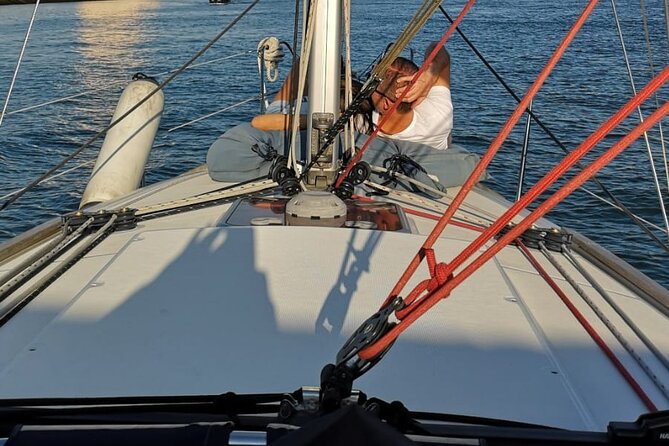 Cascais Romantic Luxury Private 2h Cruise with sparkling wine - Who should book this private Cascais romantic cruise