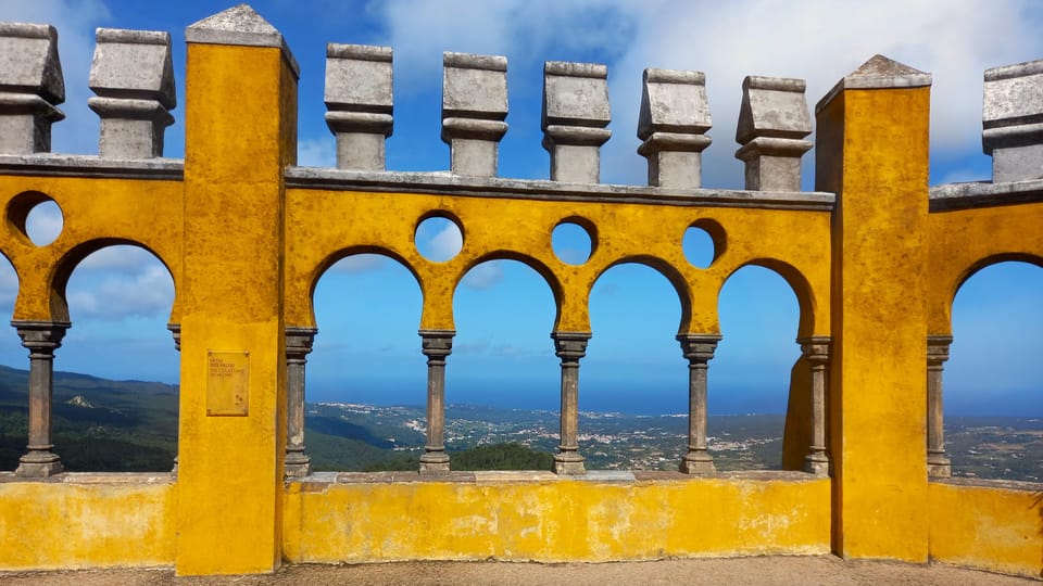 Cascais: Small group tour Sintra & Cabo da Roca & Cascais - Cascais free time: finish the day like a local in a royal resort town
