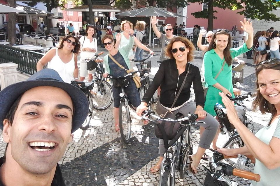 Central Lisbon 3-Hour Guided E-Bike Tour - Baixa-Chiado to Marquês de Pombal: classic central Lisbon without the sweat tax