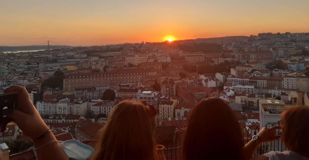 Chaparru's Lisbon Essentials 5 H Tuk Tuk Tour - Price and value: what $307 buys you