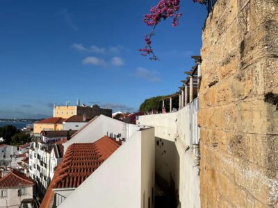 Chaparru's Tours_Lisbon:2-hour sightseeing tour by TukTuk - Starting point at Praça do Comércio: quick, central, and easy to find
