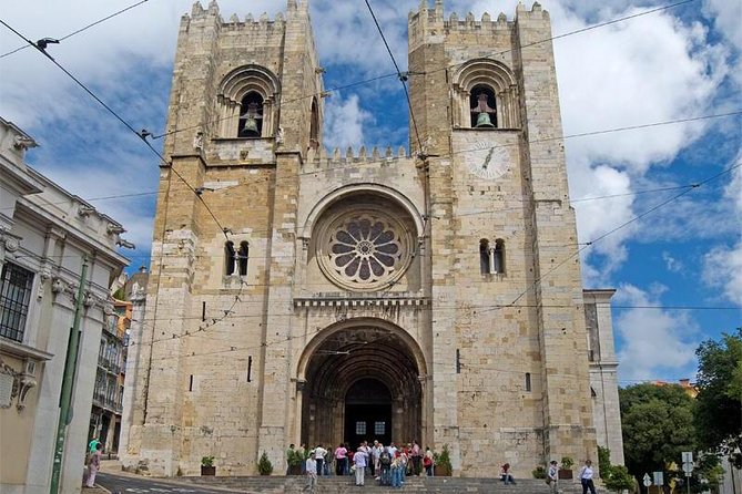 City Tour, wonders of ancient Lisbon through the monuments - Alfama: where Fado gets its origin story and where ginjinha fits in