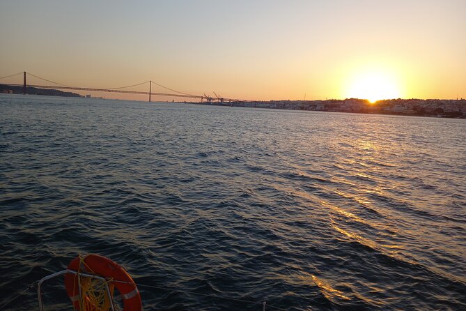 Classic Yacht Experience in Lisbon with portuguese wine - Comfort and Safety: What to Consider Before You Commit