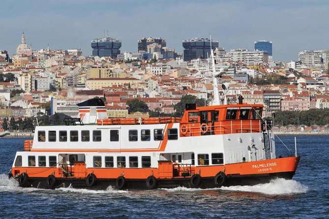 Cristo Rei Tuk-Tuk and River Cruise (2:45h) - Best for: views lovers who want easy Lisbon hills (and not for everyone)