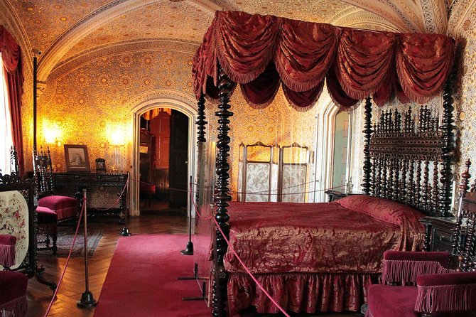 Daytrip from Lisbon to Sintra+Cascais-Large groups up to 10 pax - Tickets and the real cost of “two palaces inside”