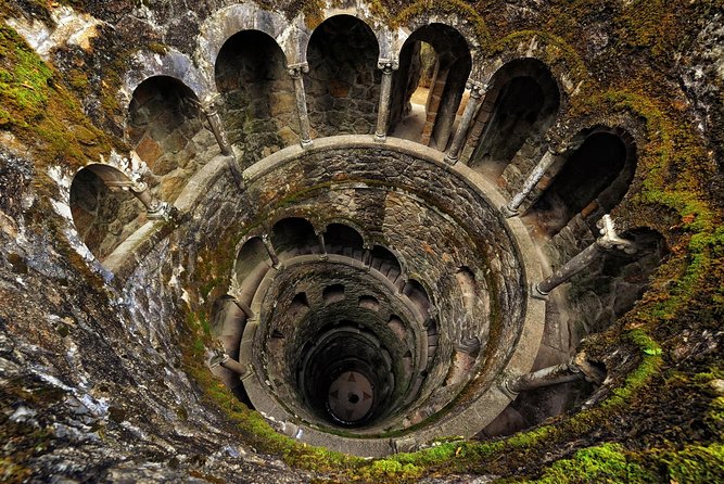DayTrip from Lisbon to Sintra+Cascais PRIVATE TOUR-small groups - Pickup in Lisbon, Sintra or Cascais: start time and how the day flows