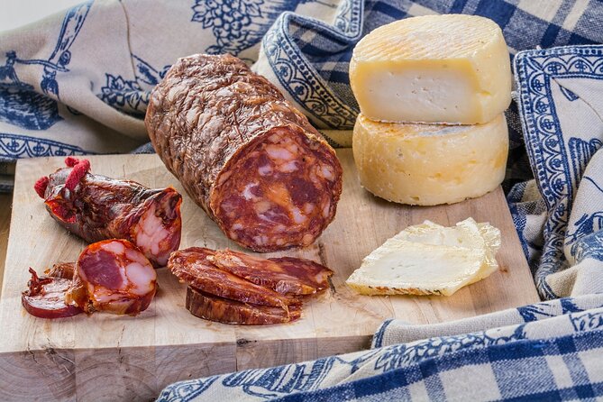 Descubra os Vinhos e a Gastronomia de Setúbal: Partindo de Lisboa - Serra da Arrábida and Castelo de São Luís: a scenic break that matters