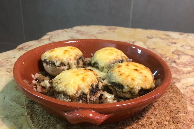 DINNER OR TAPAS in a Poruguese Home - Teresa’s home and the storytelling at the table